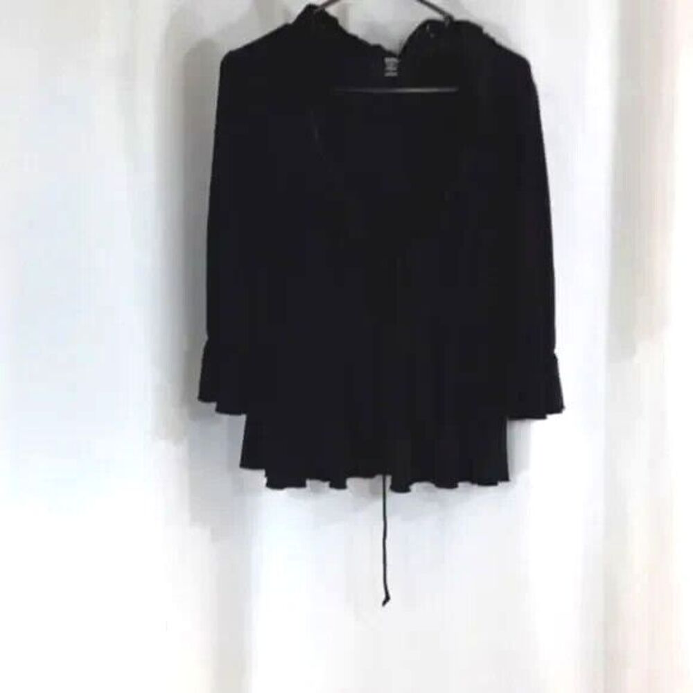 Studio 1940 size medium cardigan with velvet sheer collar embellishment *